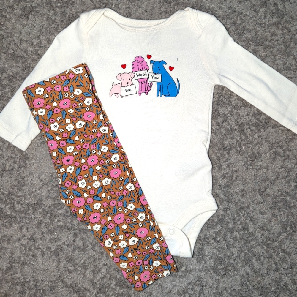 2pc Joe Fresh baby girl outfit. 0-3 months.